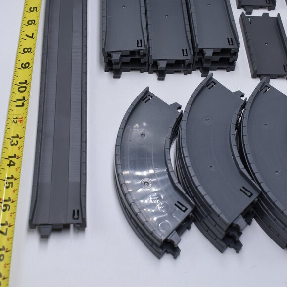 Gray Road Plastic Track Tomy 1993 Thomas the Tank Engine TOMY Trackmaster x 24 - Picture 3 of 8